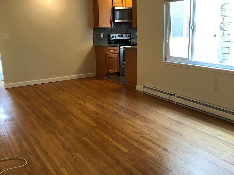 1st image of 1110 Jackson St APT 6