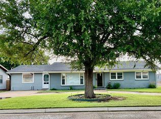 500 Spruce Ave, Dumas, TX 79029