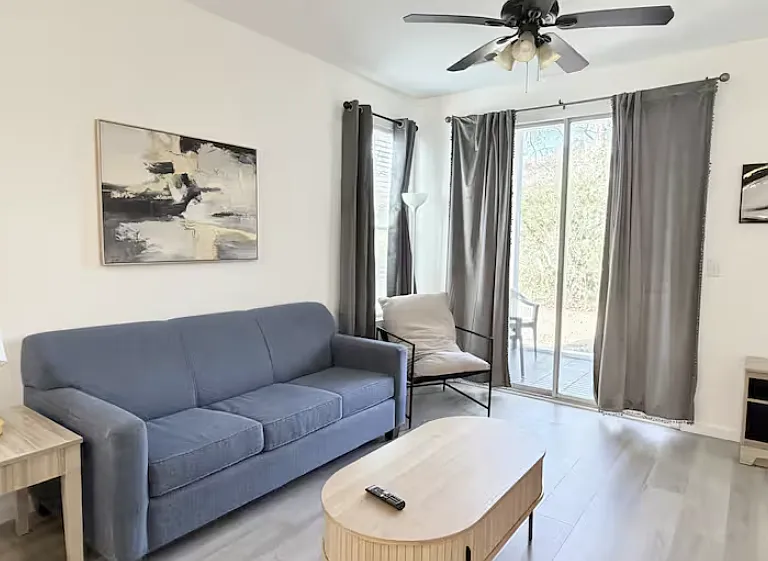 1286 River Oaks Dr #8B — Photo 4