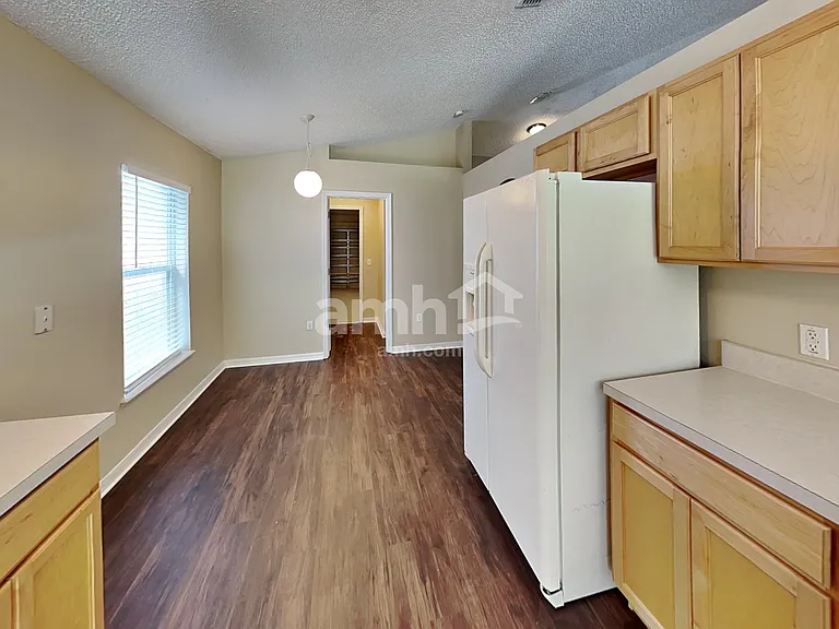 2032 Corner Glen Dr — Photo 5