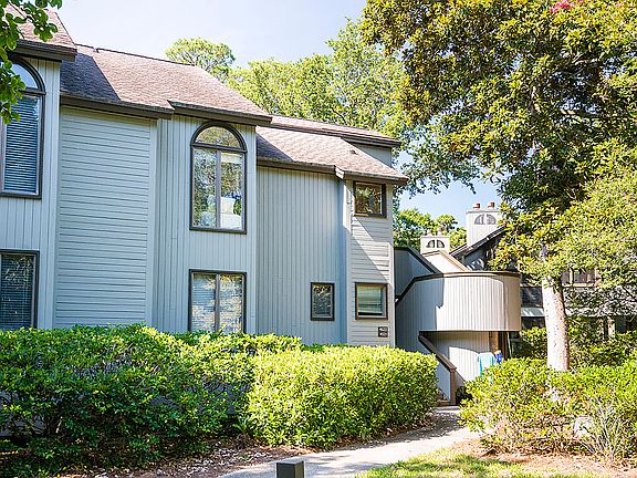 2nd image of 4522 Park Lake Dr
