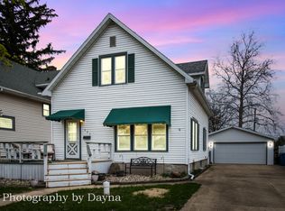 595 W Water St, Kankakee, IL 60901