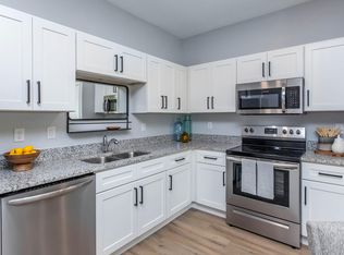 West Shire Village, Ocala, FL 34476