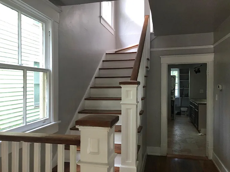 608 E 39th St — Photo 5