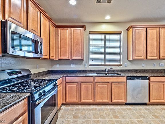 4th image of 7498 Perla Del Mar Ave