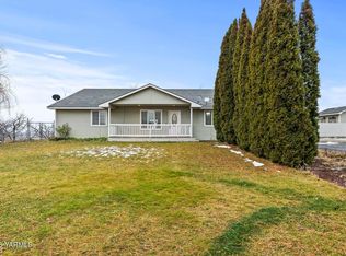 2920 Cook Rd, Yakima, WA 98908