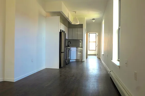 Rented by Compass | media 9