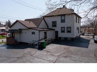 35 Center Rd #2, Bedford, OH 44146