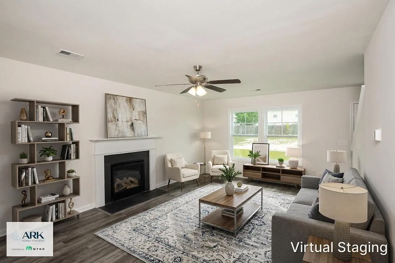 4 bed, 2.0 bath, 1900 sqft, $1,915 — Photo 2