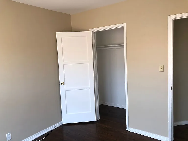 5458 Kinston Ave — Photo 9