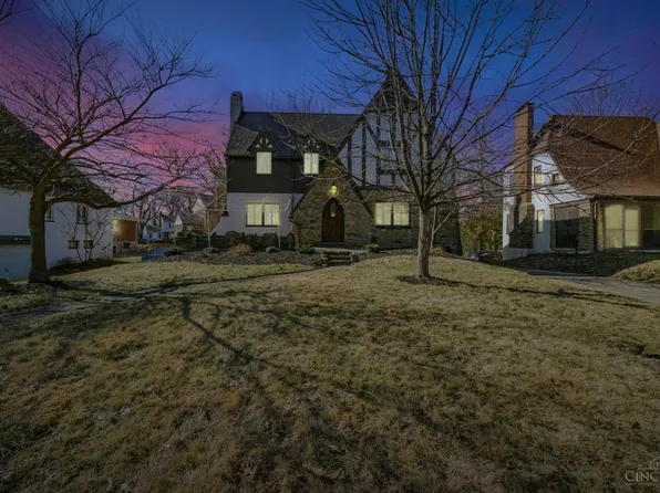 4511 Bristol Ln, Cincinnati, OH 45229