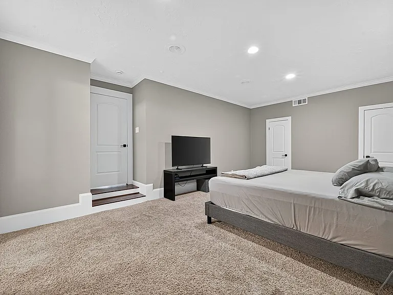 5815 Green Terrace Ln — Photo 25