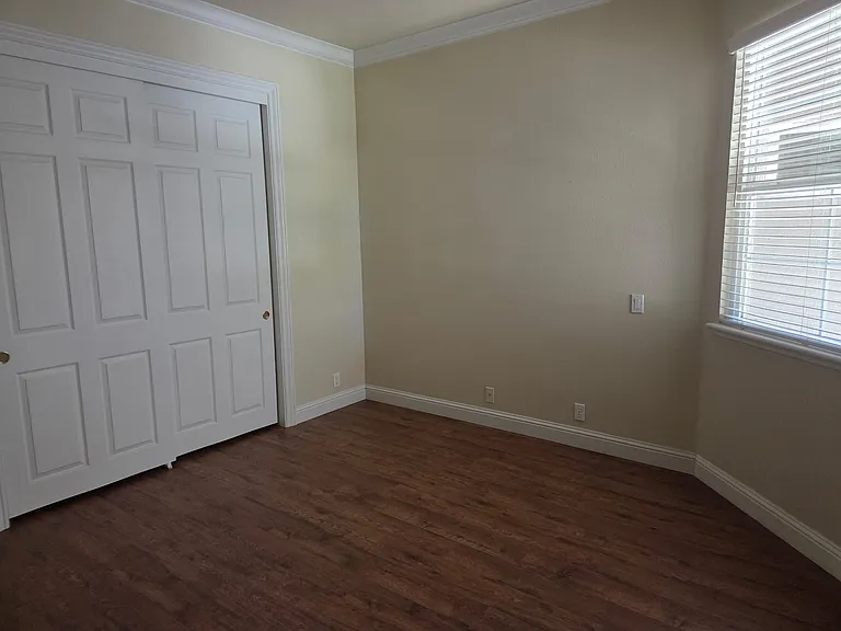 Bedroom near kitchen, large closet