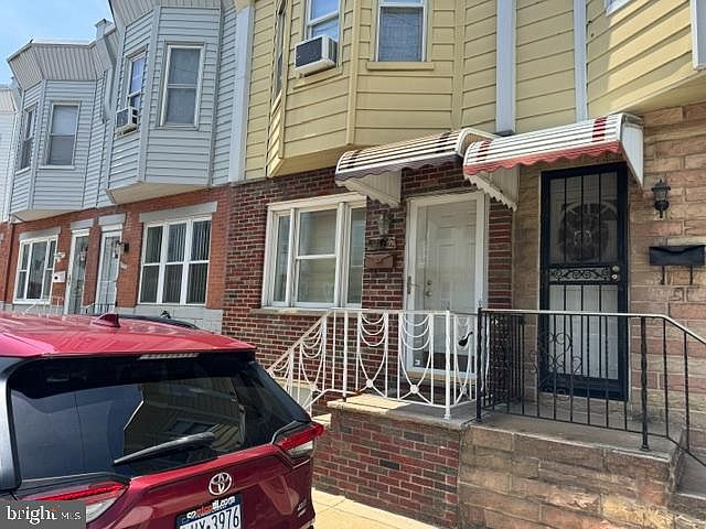 1st image of 2626 S Camac St