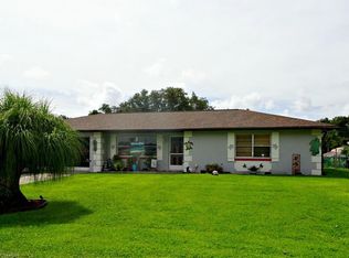 137 Loquat Rd NE, Lake Placid, FL 33852