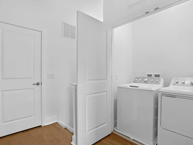 161 Leona Stewart Ln — Photo 5