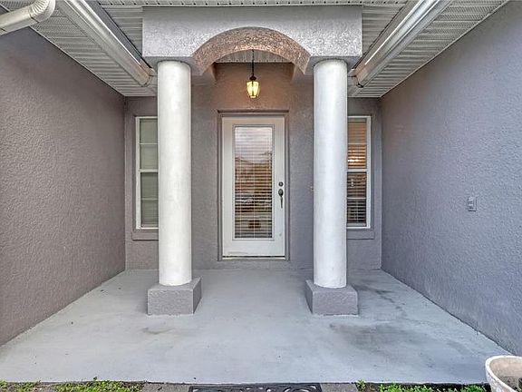 4th image of 1367 Emerald Dr