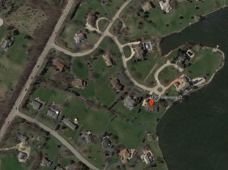2nd image of 1315 Glenmore Ct