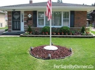 5949 W Maple Ave, Berkeley, IL 60163