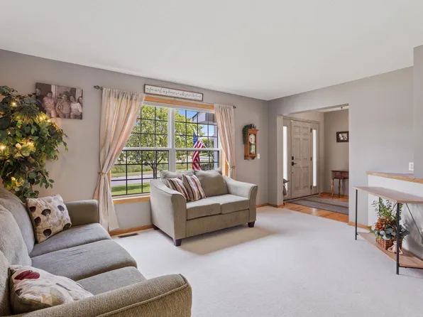 26410 Woodcrest Ln, Elko New Market, MN 55020