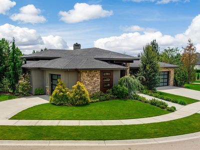 1225 W Back 40 Ct, Eagle, ID, 83616