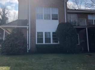 1301 Valley Glen Rd, Elkins Park, PA 19027