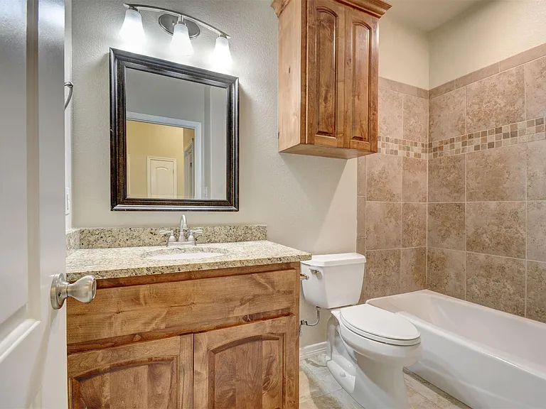 129 N Kaupo Dr #B — Photo 14