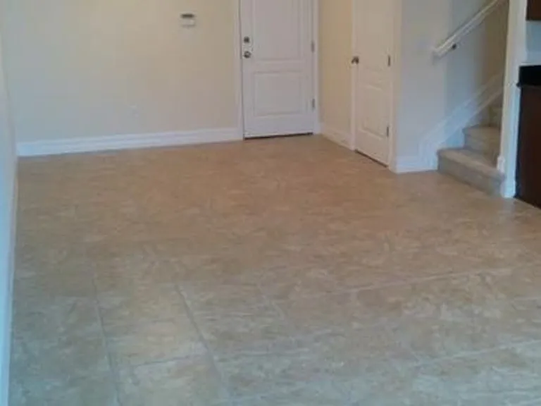 10071 Eagle Creek Center Blvd #10071 — Photo 3