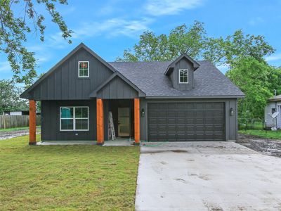 305 N Elm St, Leonard, TX, 75452