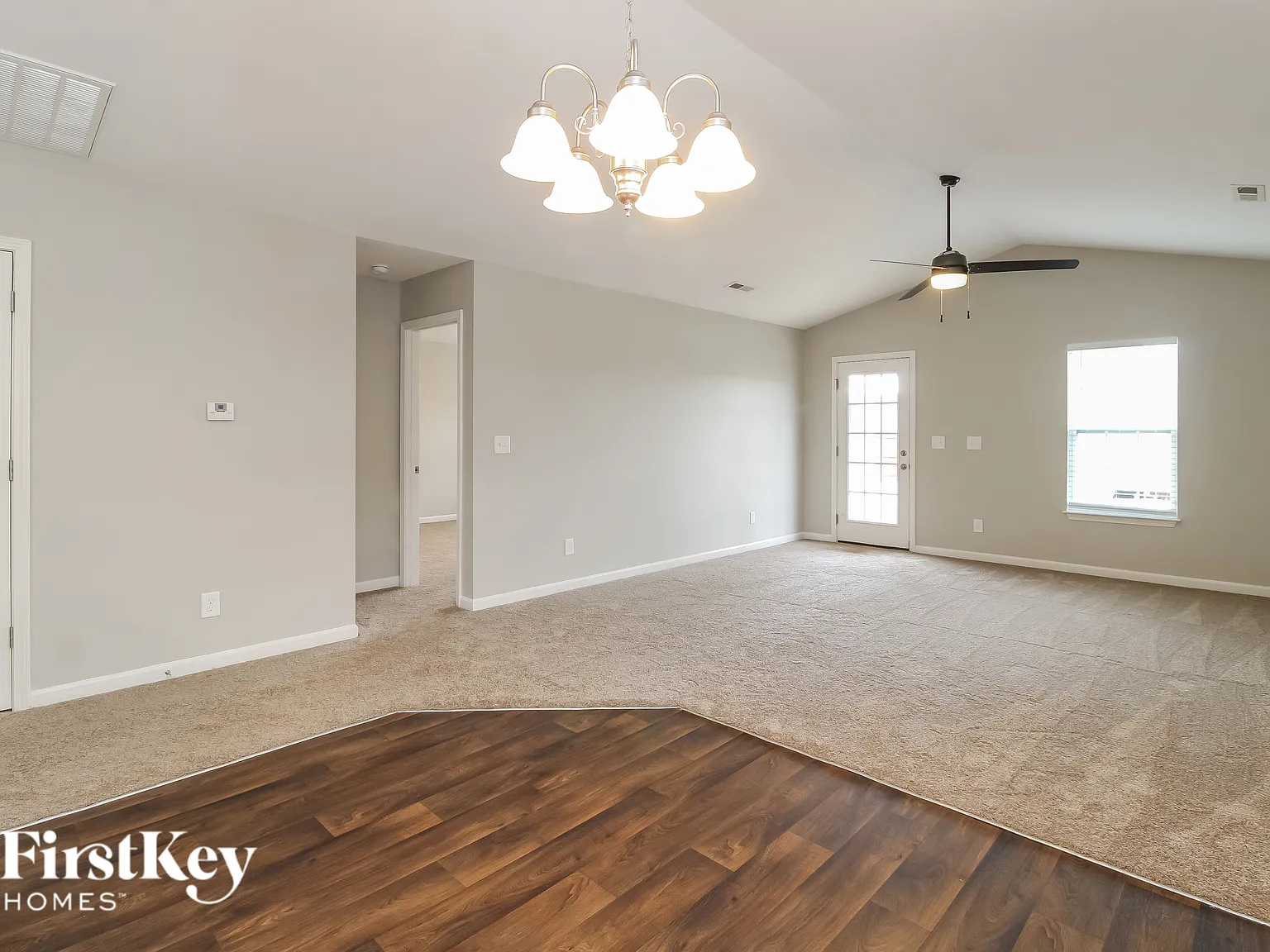 3 bed, 2.0 bath, 1543 sqft, $2,345 — Photo 4