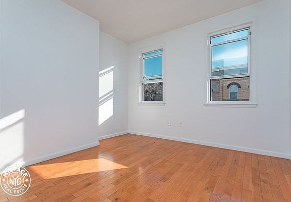 2nd image of 30 Driggs Ave #3S