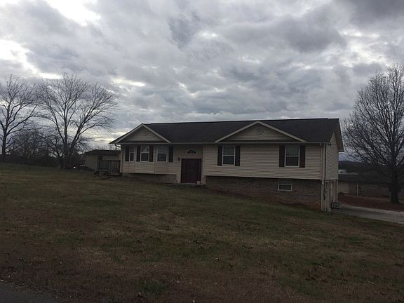 2nd image of 217 McNeil Cir
