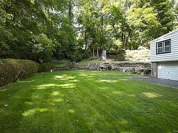 2nd image of 176 Homewood Ave
