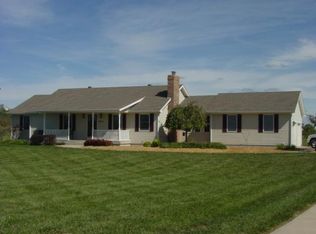 22241 S Moonlight Rd, Spring Hill, KS 66083