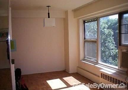 5th image of 130 Saint Edwards St APT 5B