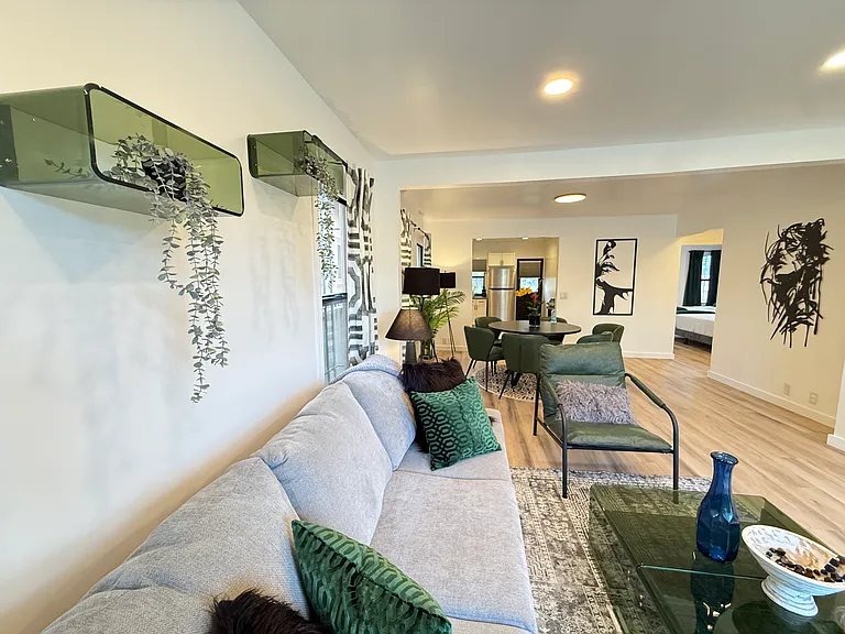 1235 S Longwood Ave #1235 — Photo 19