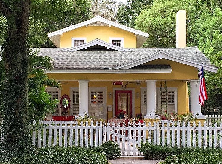 1st image of 922 Success Ave