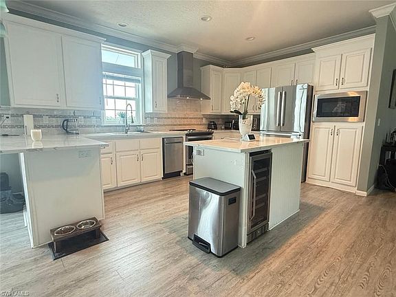 5th image of 4835 E Riverside DR