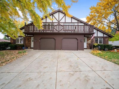129 South Grandview BOULEVARD #131, Waukesha, WI, 53188