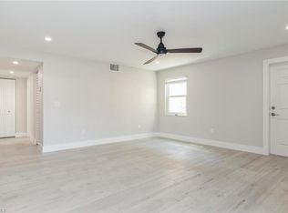 1155 Sandpiper ST #B3, NAPLES, FL 34102