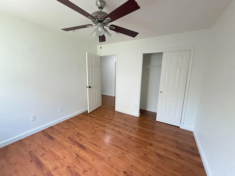 339 Oxford Dr — Photo 9
