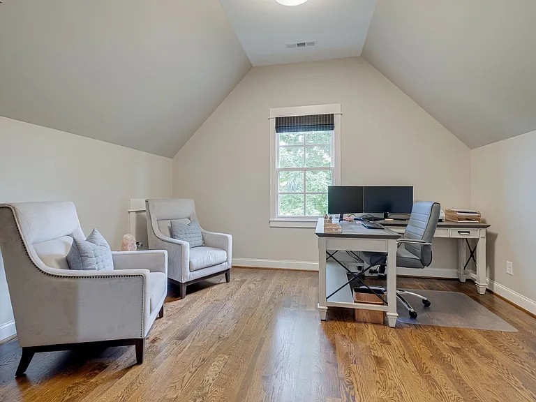 8231 Glover Dr — Photo 82