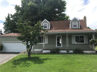 2420 Willowhurst Cir, New Castle, PA 16101