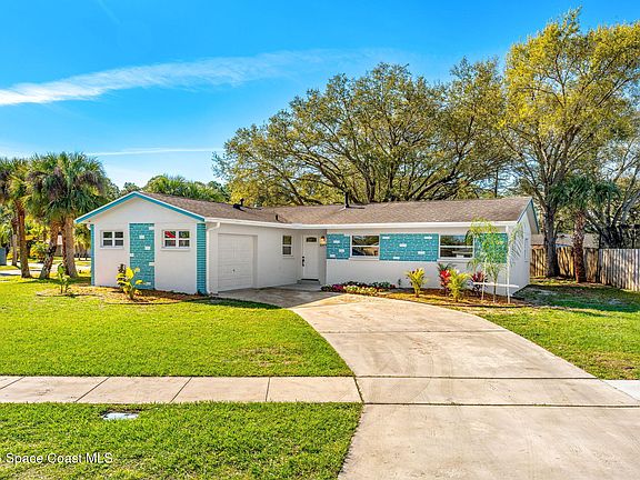 2nd image of 1089 Coronado Dr
