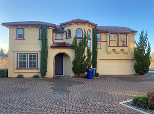 1987 Lugano Trl, Redding, CA 96003