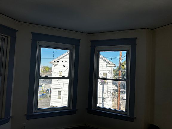 5th image of 96 Veazie St APT 2