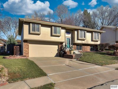 6715 Woodbine Cir, Ralston, NE, 68127