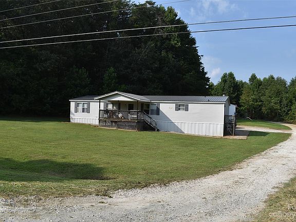 2nd image of 25 Garland Dr