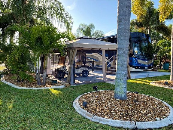 4th image of 5712 Brightwood Dr