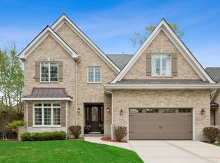 113 Arthur Ave, Clarendon Hills, IL 60514